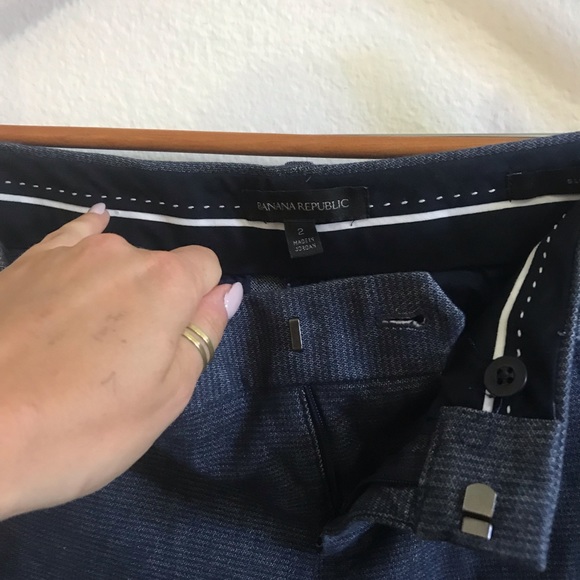 Banana Republic Woven-Texture Trouser - Picture 2 of 2